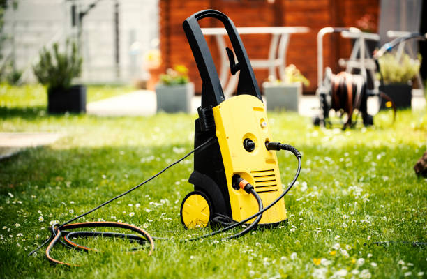 Best Gas Station Cleaning  in Clifton Springs, NY